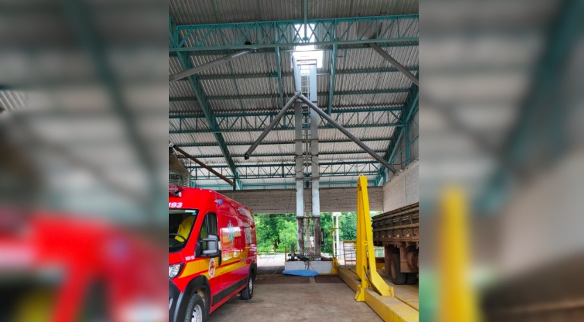 Trabalhador morre após queda de telhado em Coronel Freitas