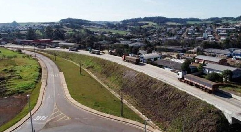 Trecho da BR-163 em São José do Cedro é liberado para tráfego