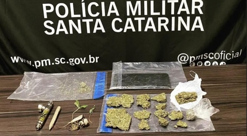 PM prende homens suspeitos de tráfico de drogas