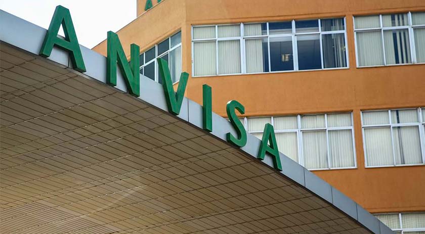 Anvisa renova autorização de vacinas e medicamentos de uso emergencial