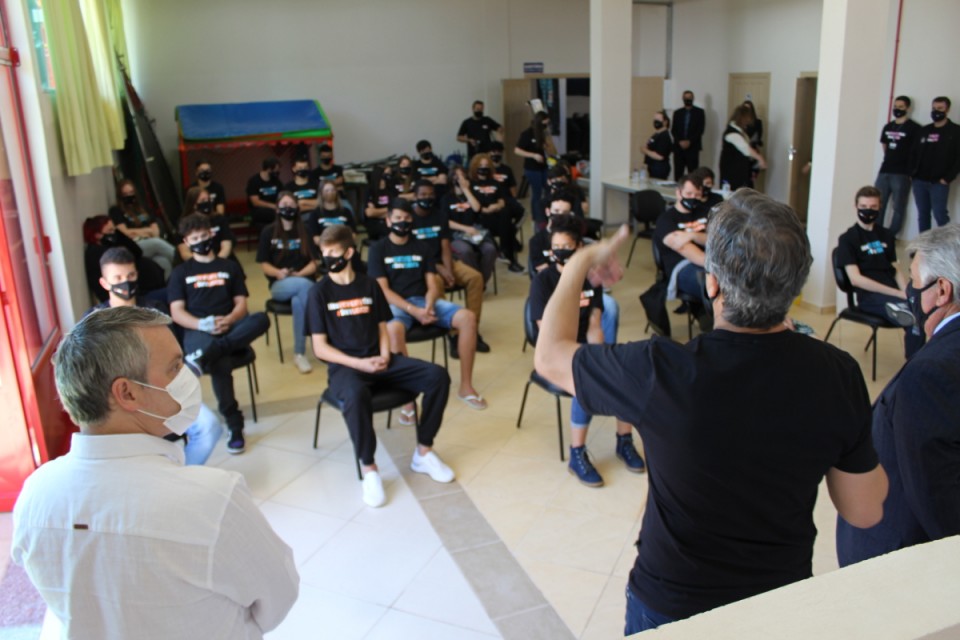 Comitiva do TRE-SC lança a campanha "Meu primeiro Título #Bora Votar"
