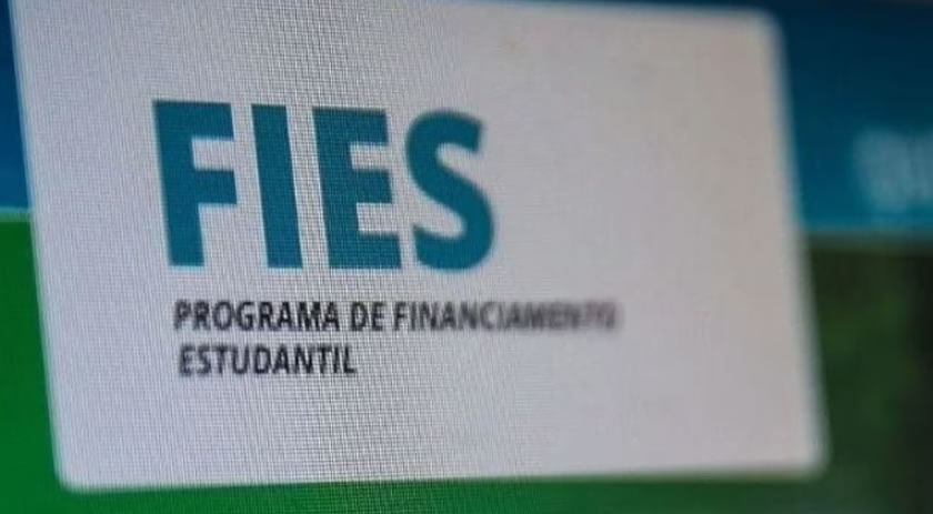 Fies abre inscrições para vagas do segundo semestre