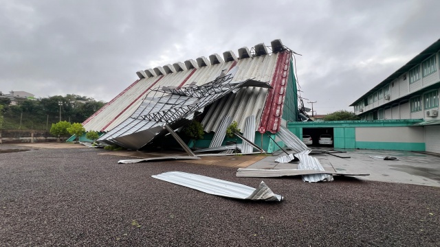 São Miguel do Oeste decreta situação de emergência após microexplosão