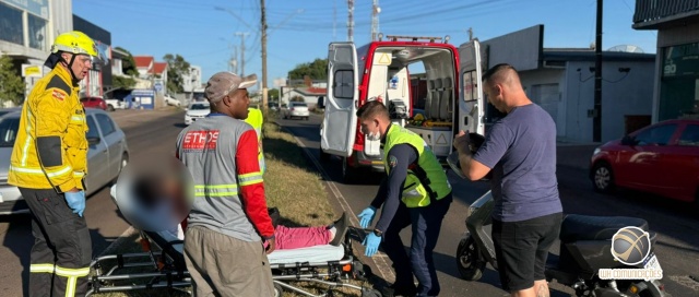 Condutora de moto elétrica fica ferida após acidente na Avenida Willy Barth