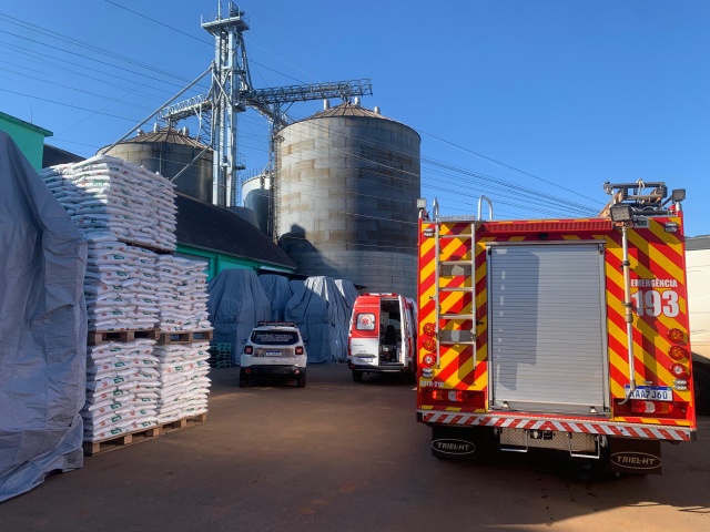 Rompimento de silo de Cooperativa deixa ao menos um morto e dois feridos