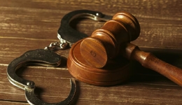 Polícia militar cumpre mandado de prisão em passe clandestino