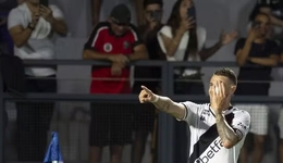 Vasco bate o Bragantino com autoridade e engata quarta vitória consecutiva no Brasileirão