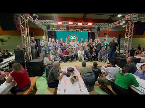 Cooperados de Descanso participam de evento comemorativo aos 25 anos da Cresol Evolução